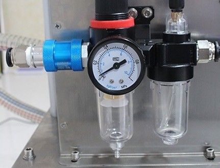 Máquina automática de tapón de vacío de 220V/50/60HZ para frascos de salsa de alimentos envases de vidrio botellas