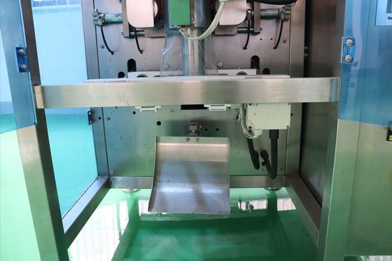 Máquina de embalaje de leche en polvo de cocos de alta precisión con alimentador automático de 220V para 500g