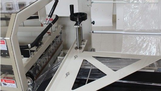 Max.30 envases/min. Velocidad Máquina automática de recorte con manga para envolver películas para envases