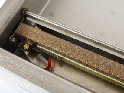 Máquina de sellado con vacío de bolsas de comida de mesa de cámara única para empaque rápido y fácil
