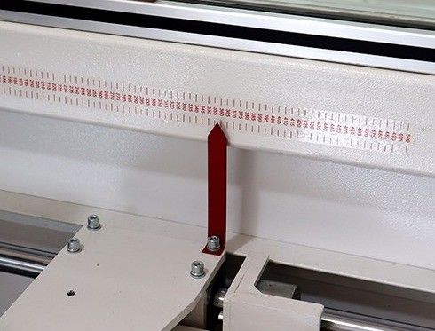 Máquina de sellado plegable de cartón de bandeja eléctrica para necesidades de embalaje