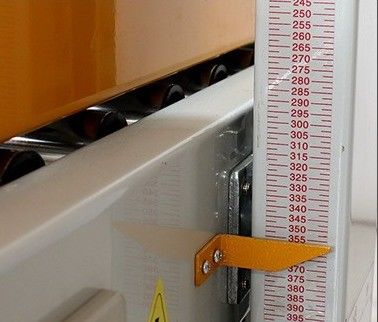 Máquina de erección de caja de caja totalmente automática con voltaje de ajuste automático 220V/50HZ
