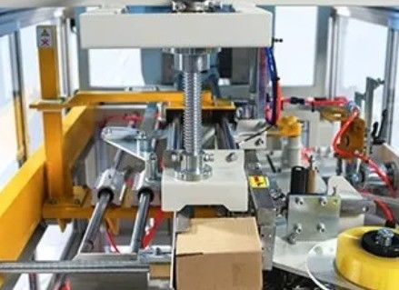Robot duradero para la erección de cartón de alta velocidad y el embalaje de la caja 2150*2080*1492mm 220V/50HZ