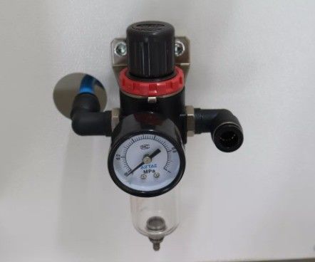Robot duradero para la erección de cartón de alta velocidad y el embalaje de la caja 2150*2080*1492mm 220V/50HZ