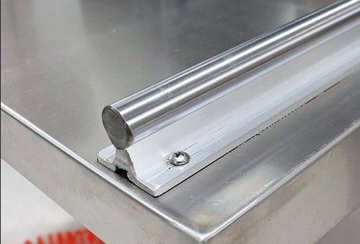 Sellador de bandejas de gas para pollo, pescado y verduras en envases con atmósfera modificada