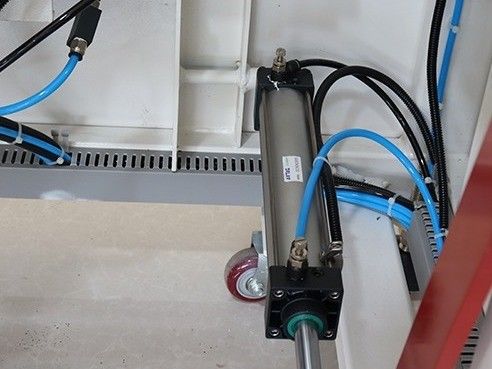 Erector de cartón de alta velocidad totalmente automático para accesorios de automóviles