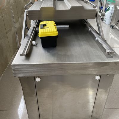 Embalaje comercial de alimentos Sellador de vacío de doble cámara para proyectos de construcción