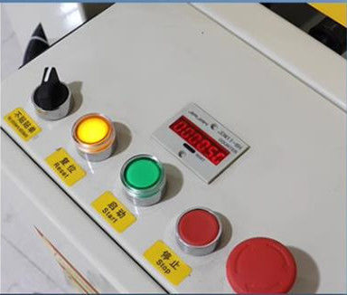 Máquina de sellado y etiquetado de cajas de cartón de accionamiento izquierdo y derecho para cajas de cartón de tamaño medio