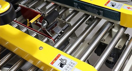 Máquina automática de sellado de caja de caja de cartón con operación fácil