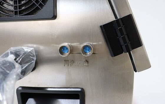 Impresora de inyección de tinta de caracteres pequeños Fecha de inyección y codificación para botellas Tipo de embalaje