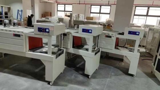 Máquina de envoltura de botellas de agua mineral con material POF/PVC/PP/PE y película PE