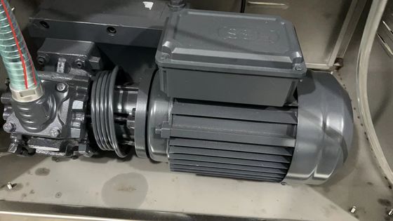 Material de embalaje de plástico sellador de vacío externo de 1500W para pollo/carne/verdes comerciales