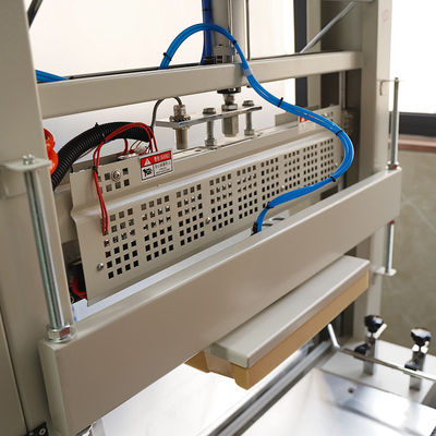Máquina de embalaje de encogimiento de sellado automático de manga con accionamiento eléctrico de 220V / 50HZ