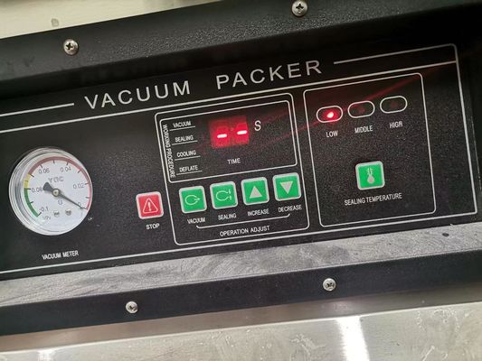 Máquina de embalaje de carne al vacío para bolsas de 1 kg en cámara doble con longitud de barra de sellado de 600 mm