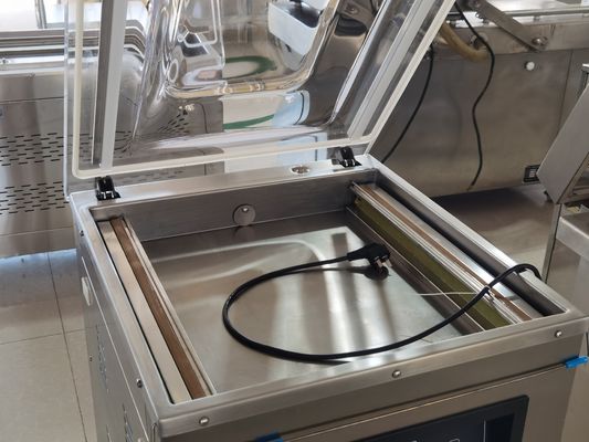 Máquina de embalaje de sellado de vacío de cámara única fácil para alimentos vegetales dátiles frijoles