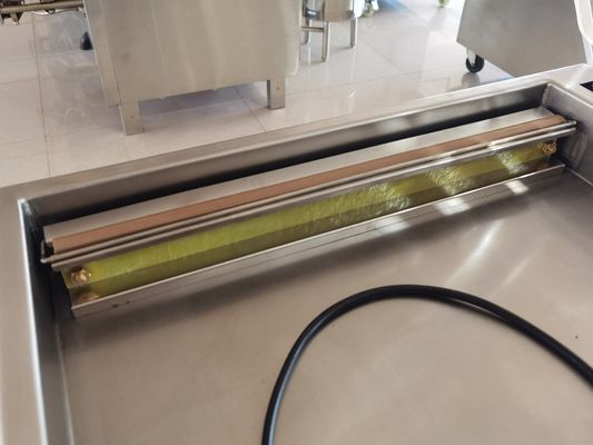 Máquina de embalaje de sellado de vacío de cámara única fácil para alimentos vegetales dátiles frijoles